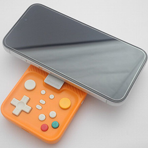 56gの軽量スマホコントローラー